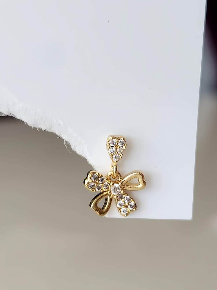 Sallantılı Fiyonk Kurdela Model Kıkırdak Piercing Tragus Helix Altın Gold Renk Küpe  - 1571
