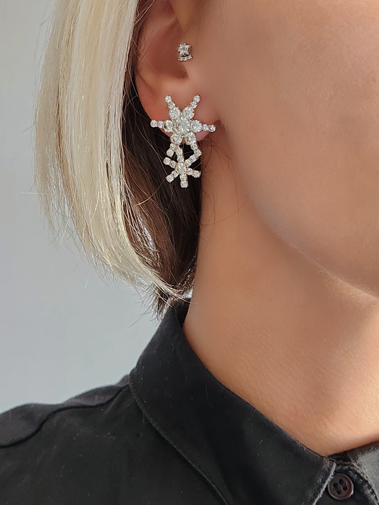 Kar Tanesi Model Kristal Taşlı Küpe - 1209