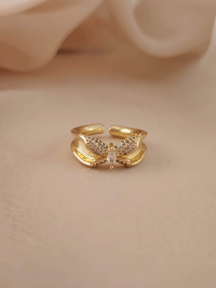 Kelebek Model Zirkon Taşlı Ayarlanabilir Silver Gold ve Gümüş Renkli Yüzük - 1672