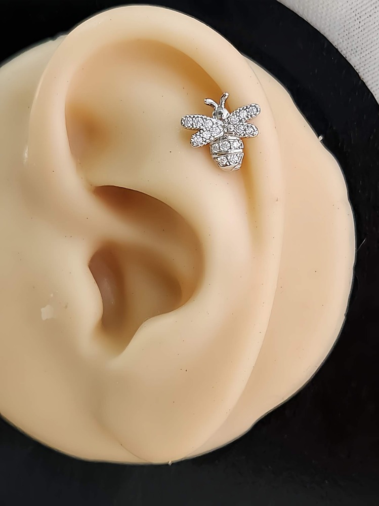 Arı Model Kıkırdak Piercing Tragus Helix Silver Gümüş Renk Küpe - 1301