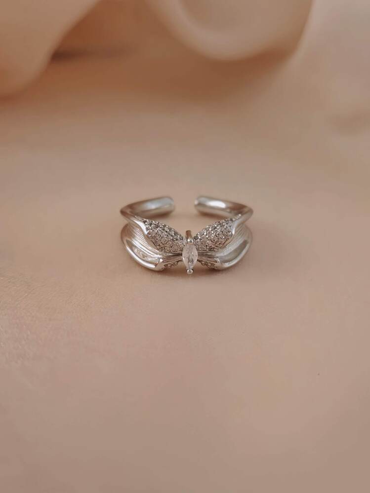 Kelebek Model Zirkon Taşlı Ayarlanabilir Silver Gold ve Gümüş Renkli Yüzük - 1672