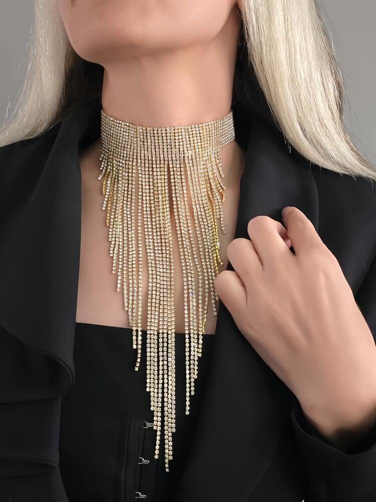 Kristal Taşlı Saçaklı Püskül Model Silver Renk Abiye Choker Tasma Kolye - 1401