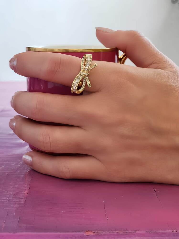 Fiyonk Kurdela Model Ayarlanabilir Gold Renk Çelik Yüzük - 1449
