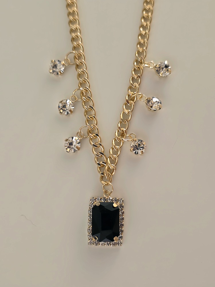 Baget Model Zirkon Taşlı Gold Siyah Renkli Çelik Kolye - 1861