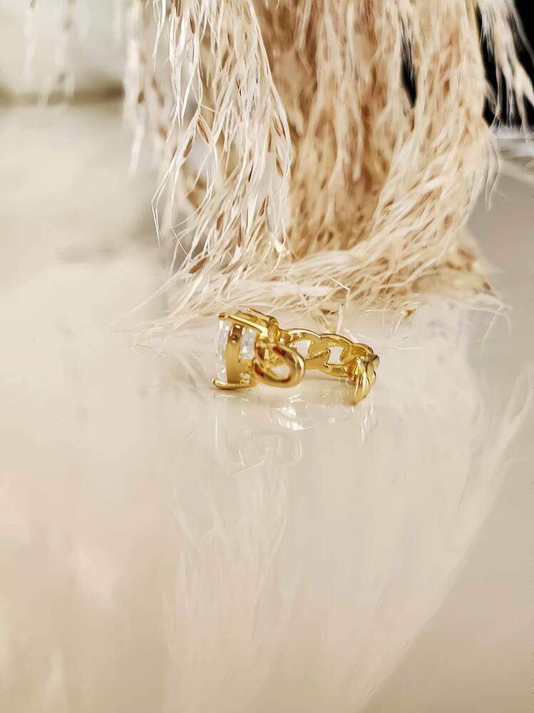 Kalp Model Zirkon Taşlı Model Gold Renkli Kıkırdak Sıkıştırmalı Küpe Earcuff- 1328