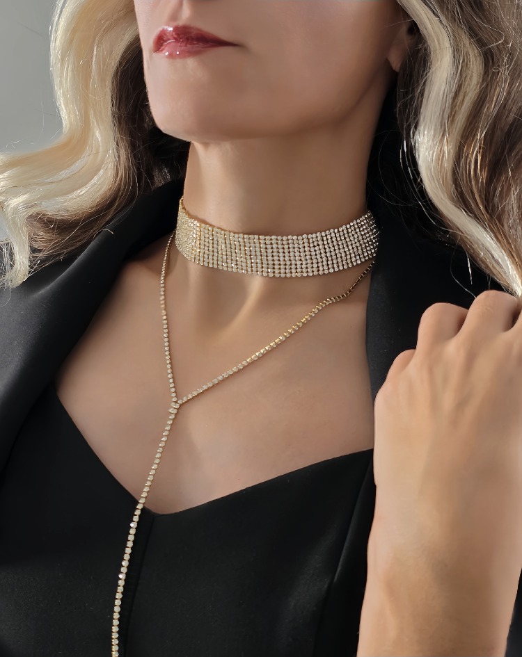 Altın Kaplama Rhinestone Y Model Su Yolu Model Kolye- 1729