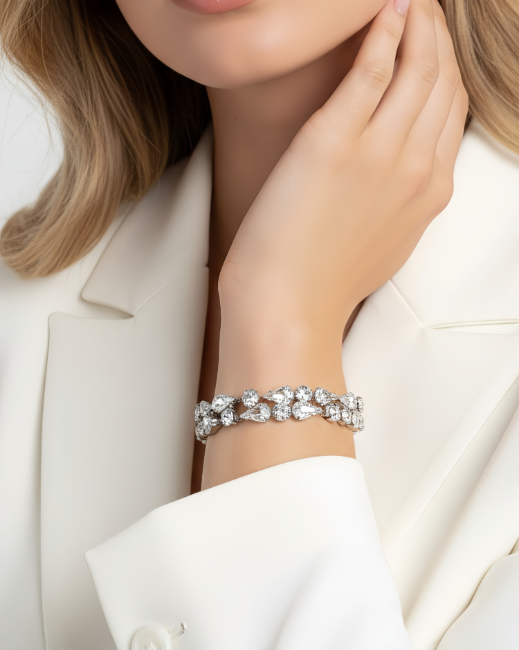 Geometrik Damla Çiçek Model Silver Renk Bileklik 1802