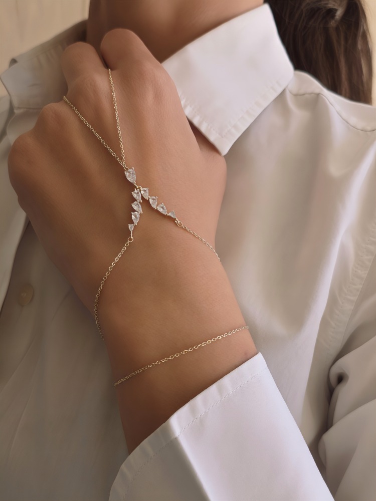 Markiz Kesim Zirkon Taşlı Y Model Gold Renk Şahmeran - 1856