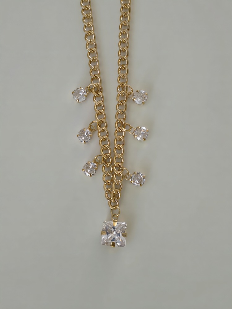 Baget Kare Model Zirkon Taşlı Gold Renkli Çelik Kolye- 1862