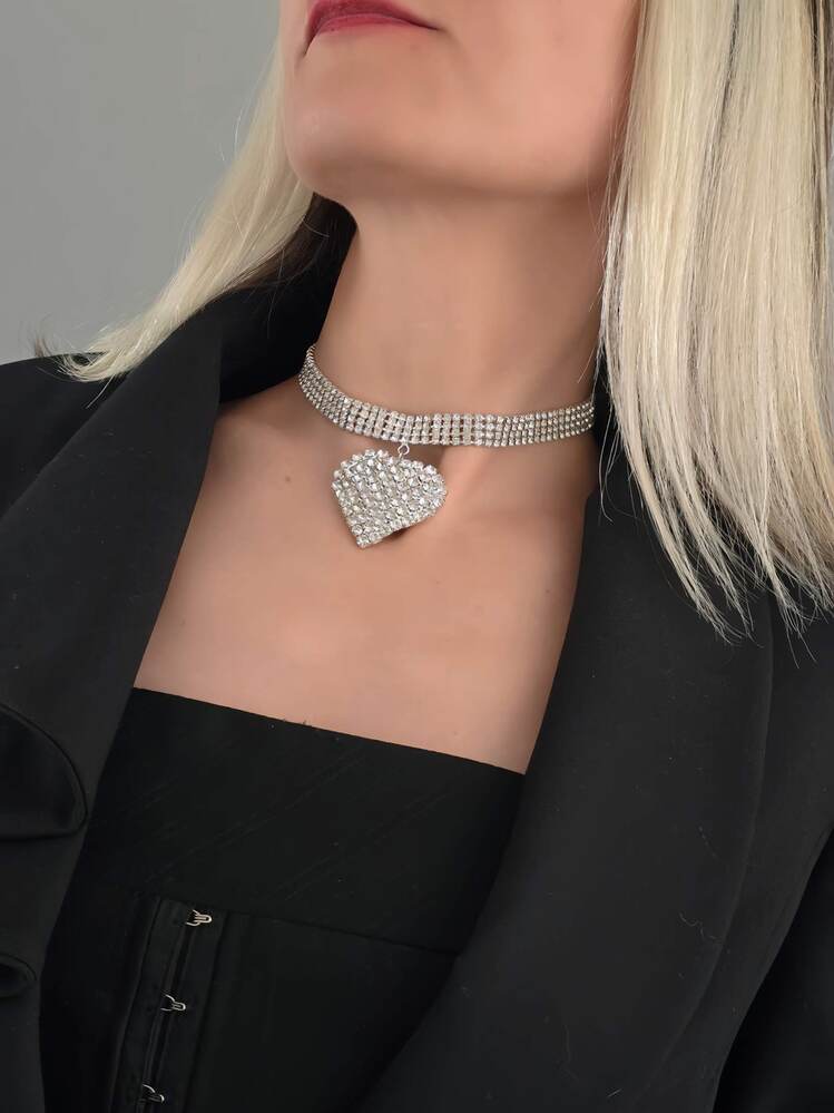 Sallantılı Kalp Model Rhinestone Choker Tasma Model Gümüş Renk Kolye- 1390