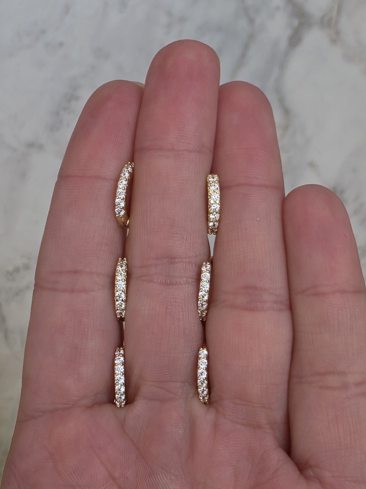 6'lı Zirkon Taşlı Gold Renk Küpe Seti 1cm- 1809