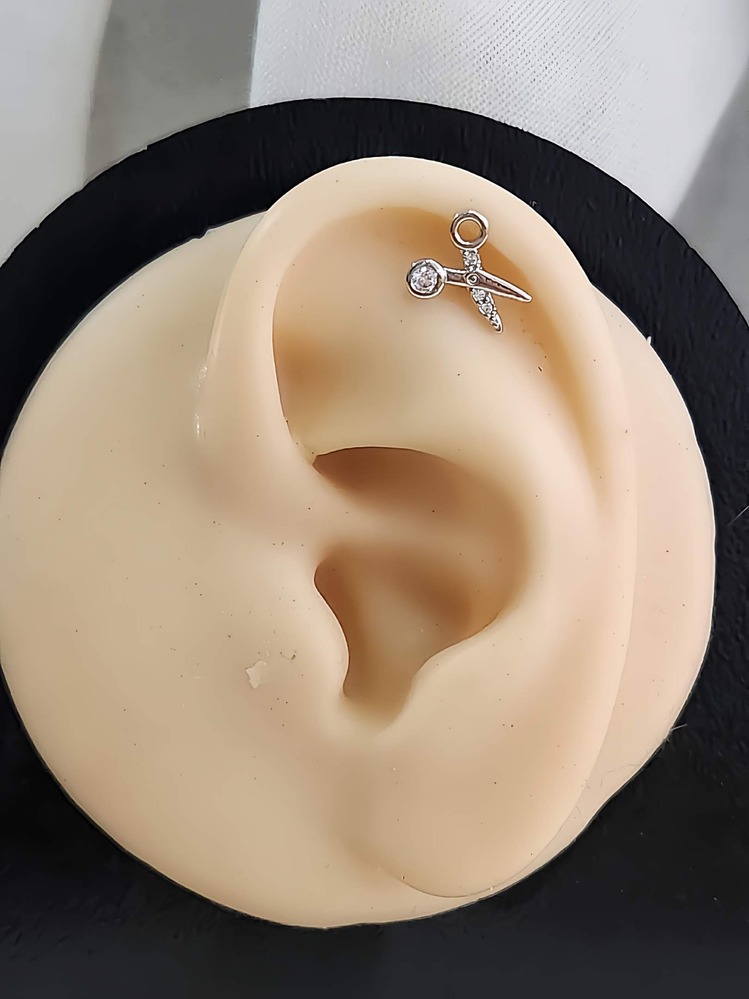 Makas Model Kıkırdak Piercing Tragus Helix Silver Gümüş Renk Küpe - 1299