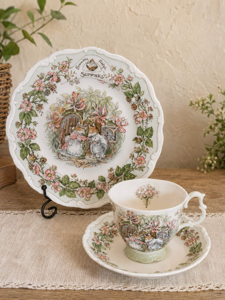 Royal Doulton Brambly Hedge porselen fincan seti