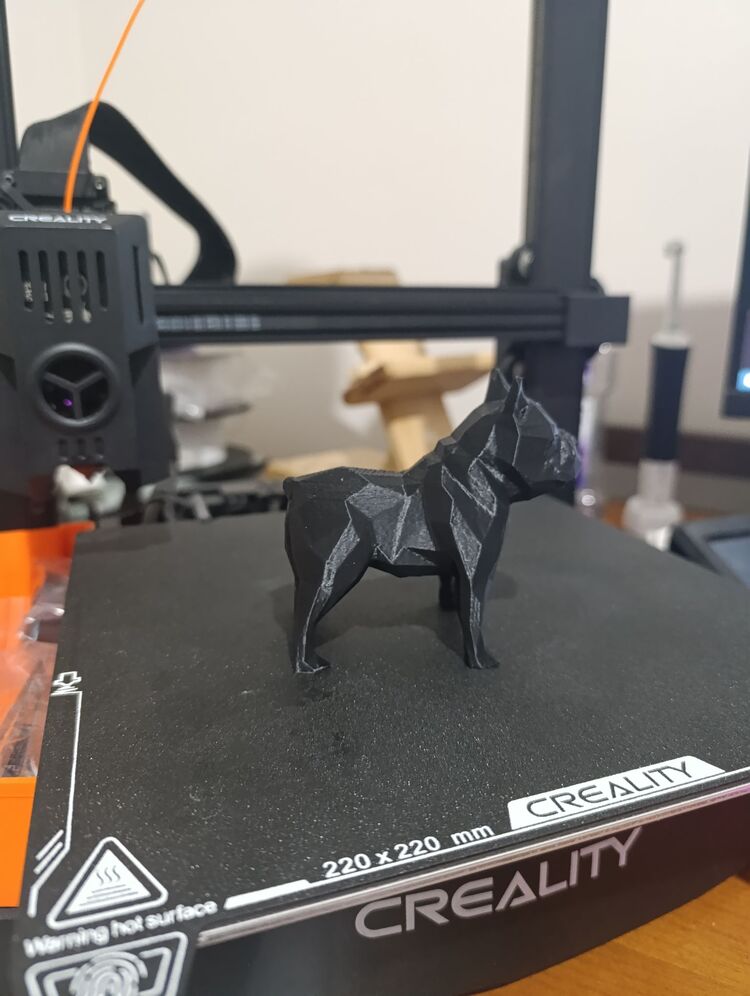 Bulldog Figürü low poly 