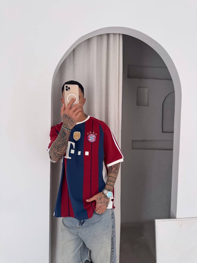 Bayern München Retro Striped Oversize T-Shirt