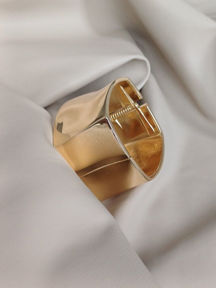 GOLD KARE KELEPÇE BİLEZİK