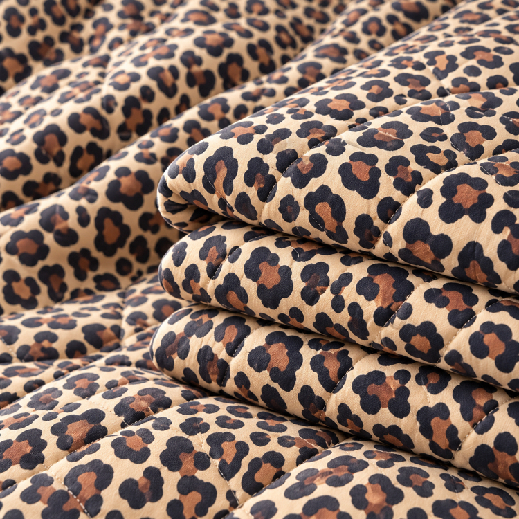 Leopar Kapitone Kumaş