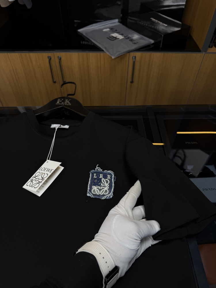 Loewe Logo T-shirt ( İthal-Ütü İstemez-NFC Aktif) 