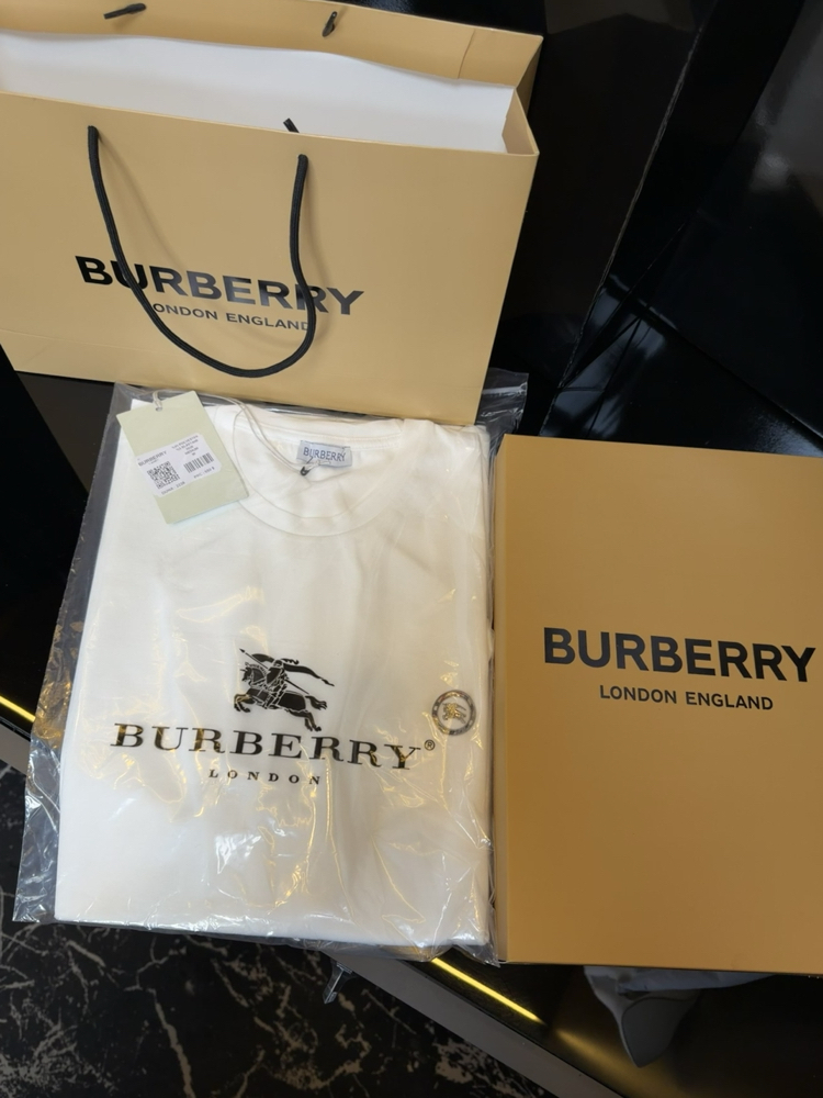 Burberry Logo T-shirt ( İthal-Ütü İstemez-NFC Aktif) 