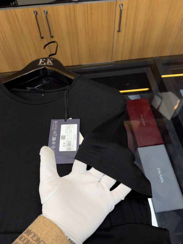 Prada Cashmere T-shirt ( İthal - Ütü İstemez - NFC Aktif ! ) - Siyah