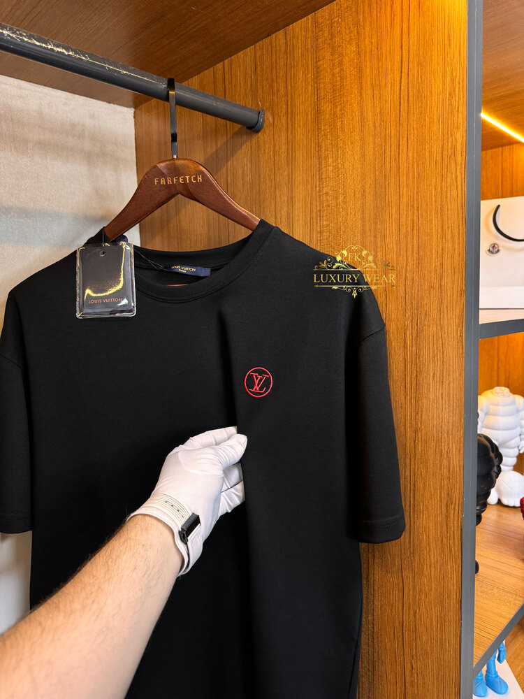 Louis Vuitton Logo T-shirt ( İthal-Ütü İstemez-NFC Aktif)