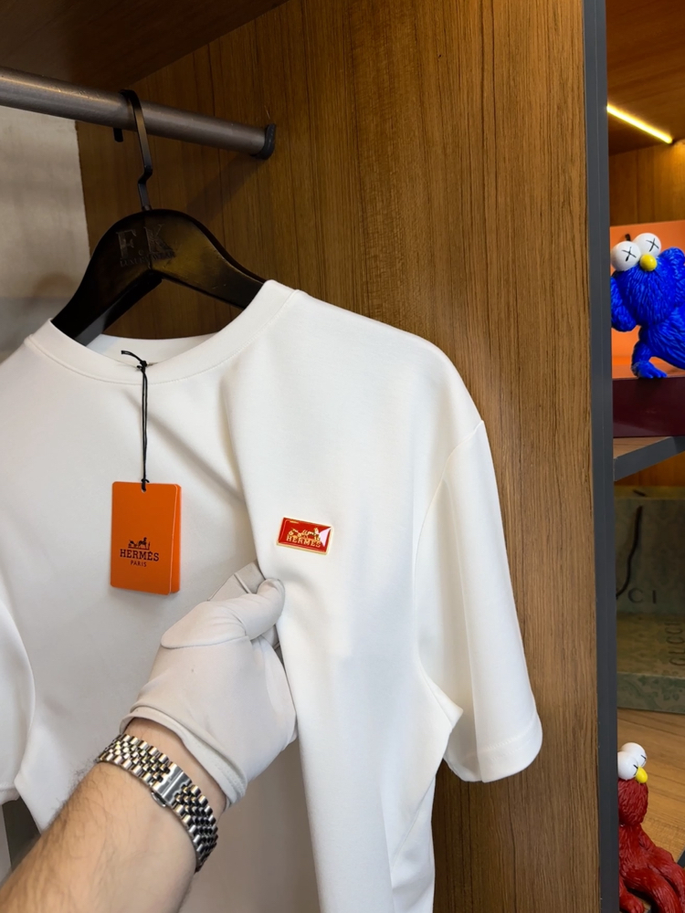 Hermes Metal Logo T-shirt ( İthal-Ütü İstemez-NFC Aktif)