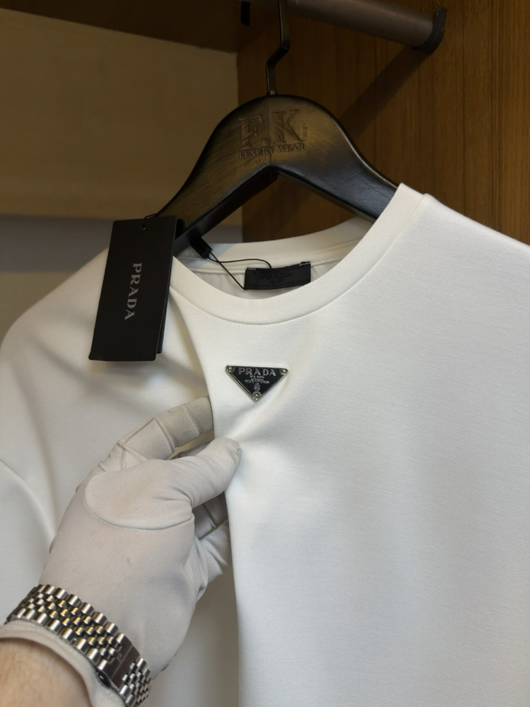 Prada Logo T-shirt ( İthal-Ütü İstemez-NFC Aktif)