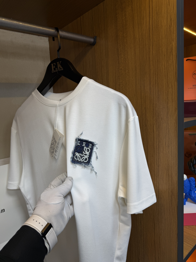 Loewe Logo T-shirt ( İthal-Ütü İstemez-NFC Aktif)