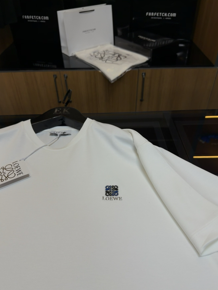 Loewe Logo T-shirt ( İthal-Ütü İstemez-NFC Aktif) 
