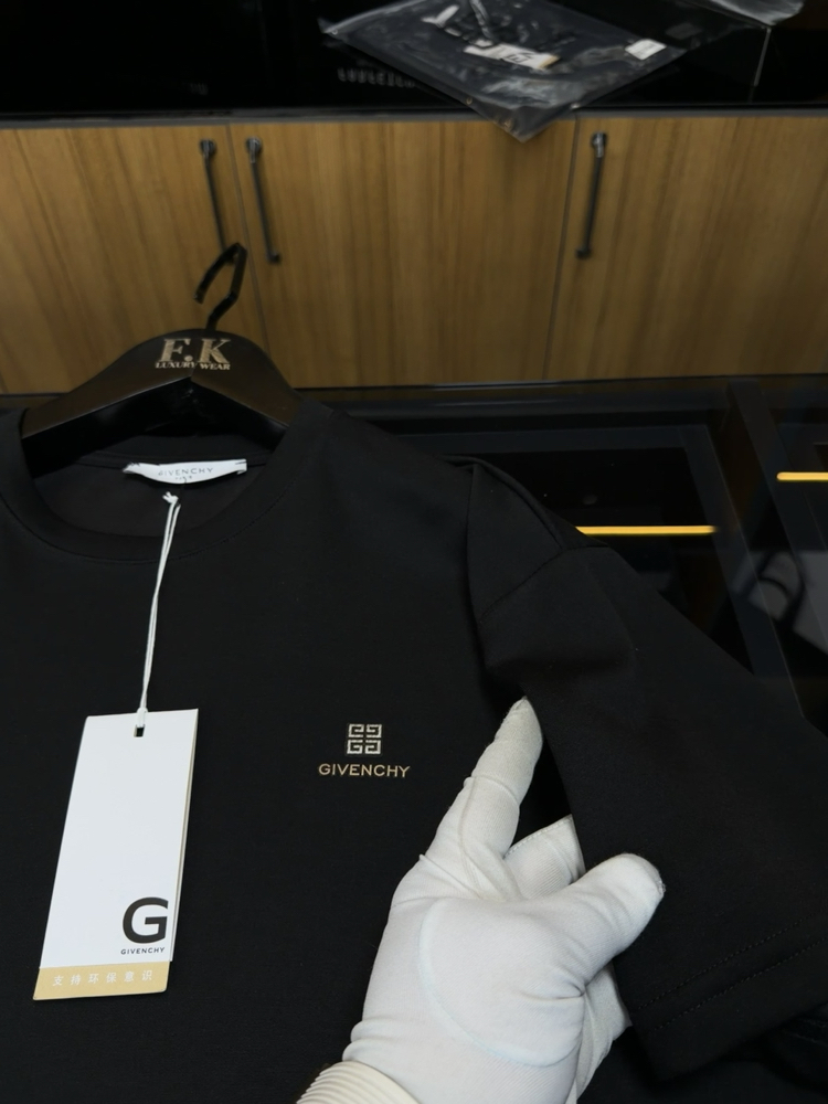 Givenchy Logo T-shirt ( İthal-Ütü İstemez-NFC Aktif)