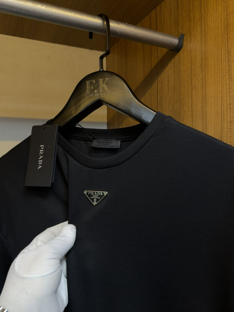 Prada Logo T-shirt ( İthal-Ütü İstemez-NFC Aktif)