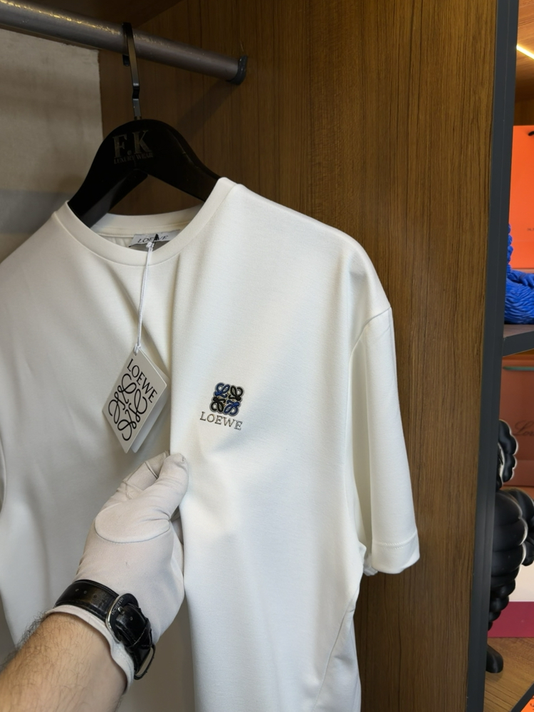Loewe Logo T-shirt ( İthal-Ütü İstemez-NFC Aktif) 