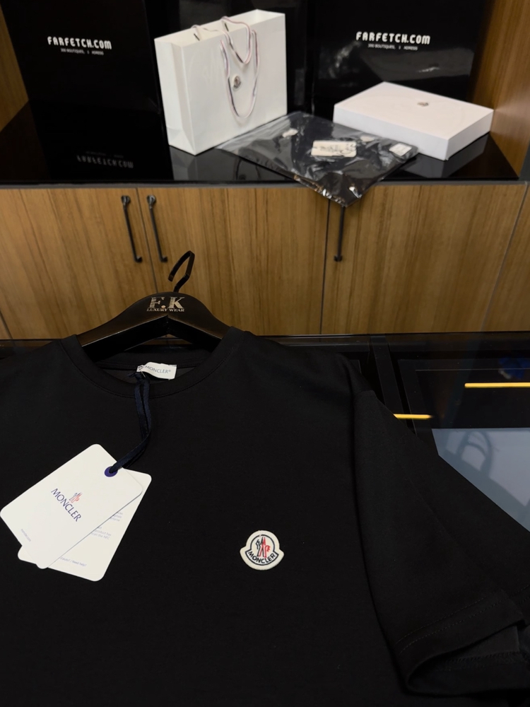 Moncler Logo T-shirt ( İthal-Ütü İstemez-NFC Aktif) - Siyah