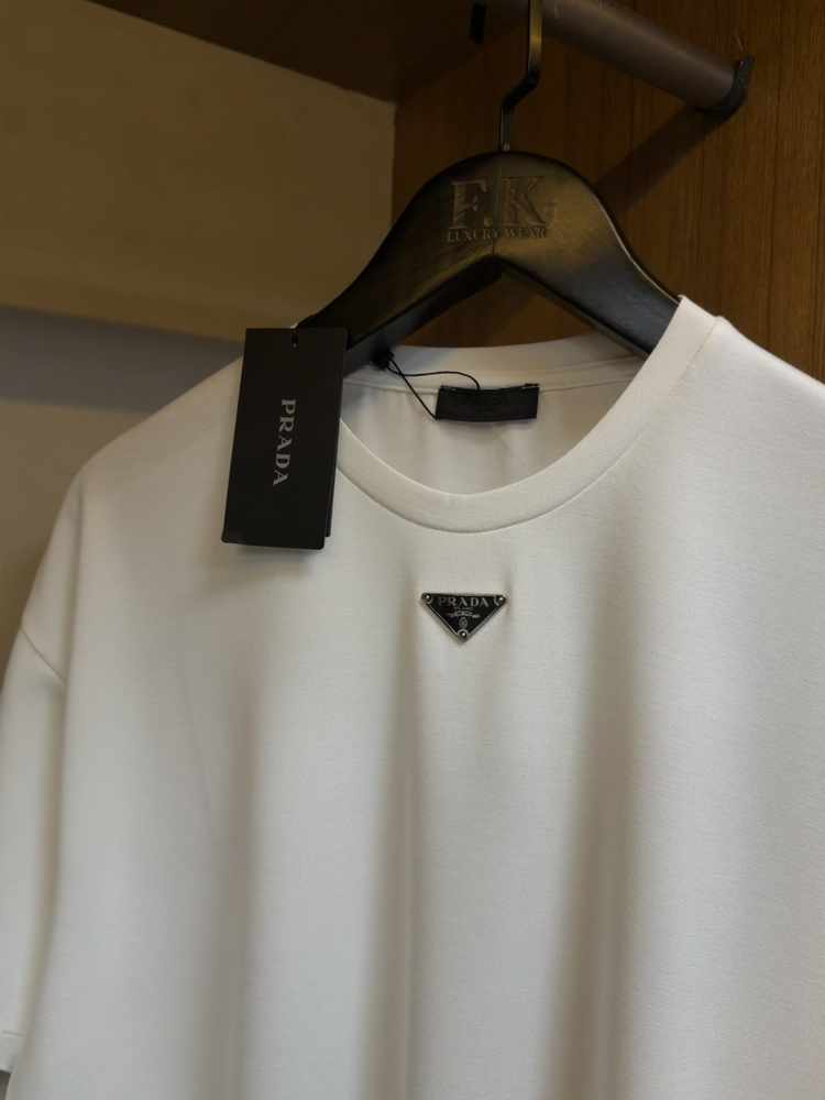 Prada Logo T-shirt ( İthal-Ütü İstemez-NFC Aktif)