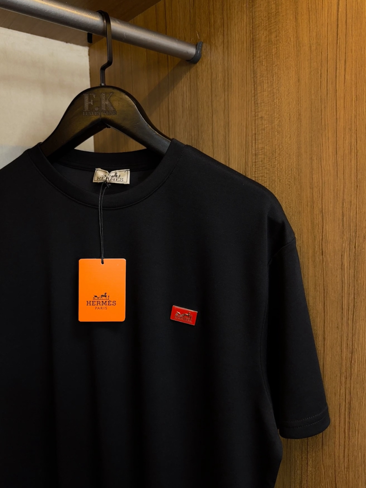 Hermes Metal Logo T-shirt ( İthal-Ütü İstemez-NFC Aktif)