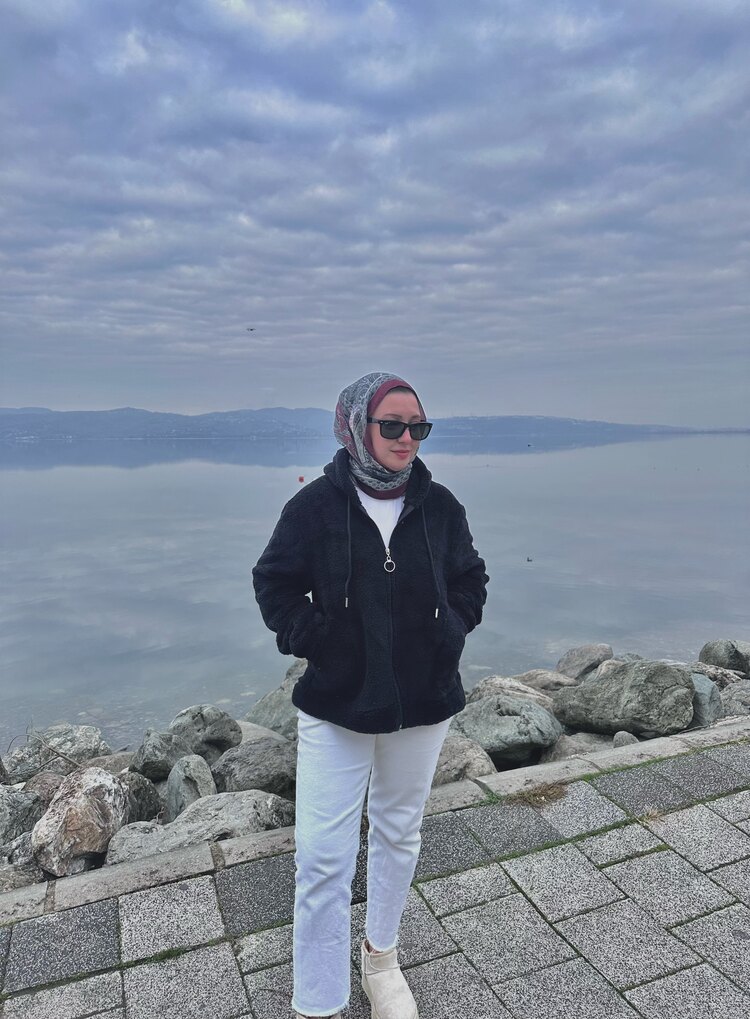 Kapişonlu peluş