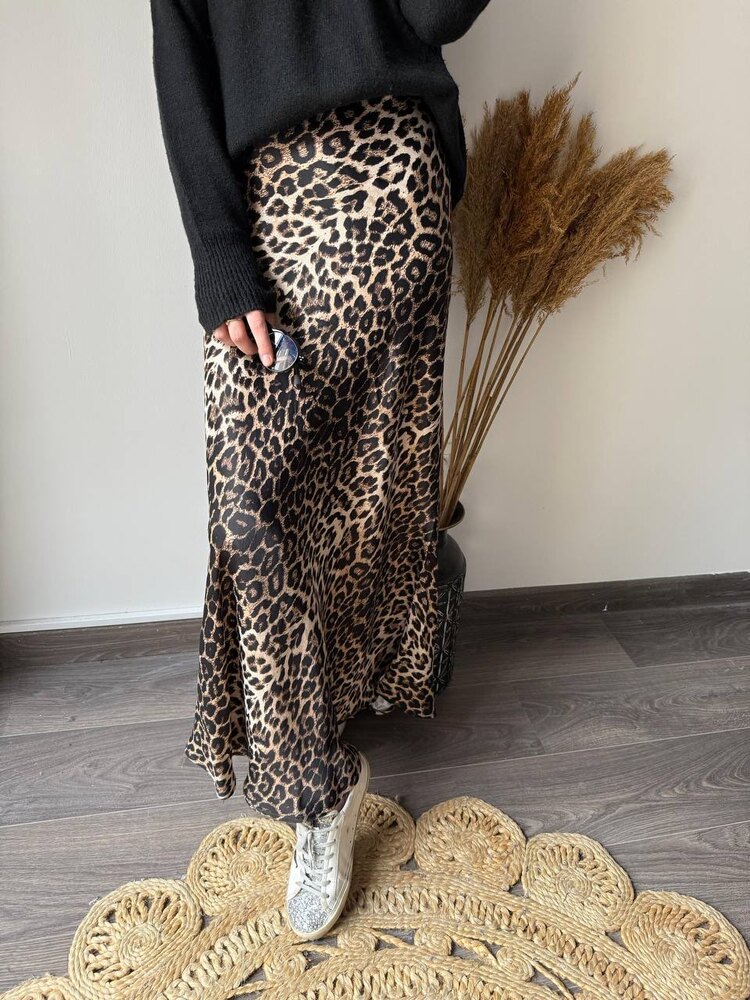 Leopar Desenli Saten Etek