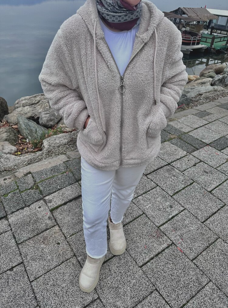 Kapişonlu peluş
