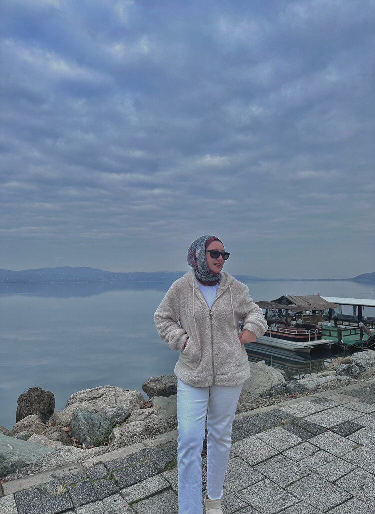 Kapişonlu peluş