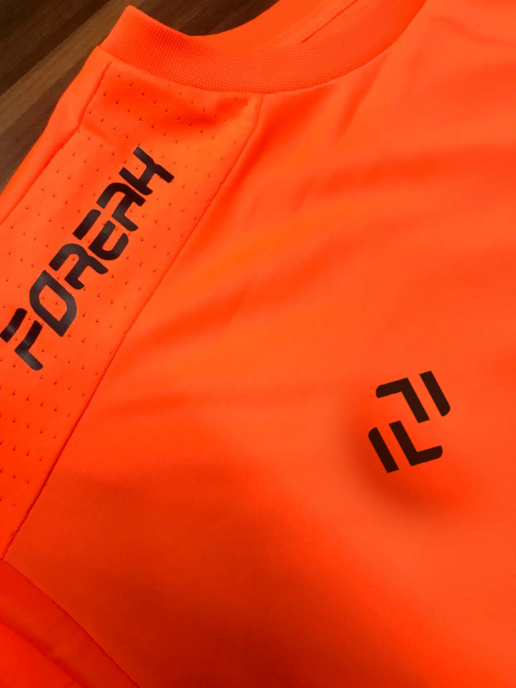 FOREAK FİLE DETAYLI NEON TURUNCU ANTRENMAN TİŞÖRT