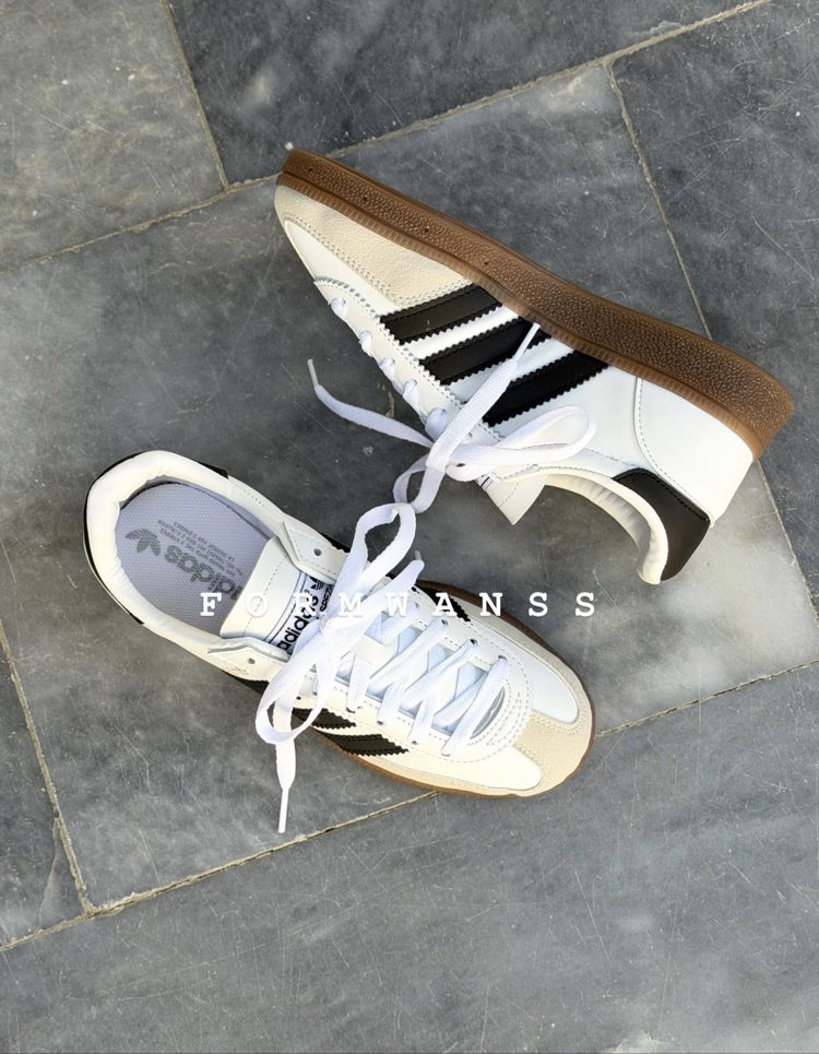 BEYAZ SİYAH SPZL