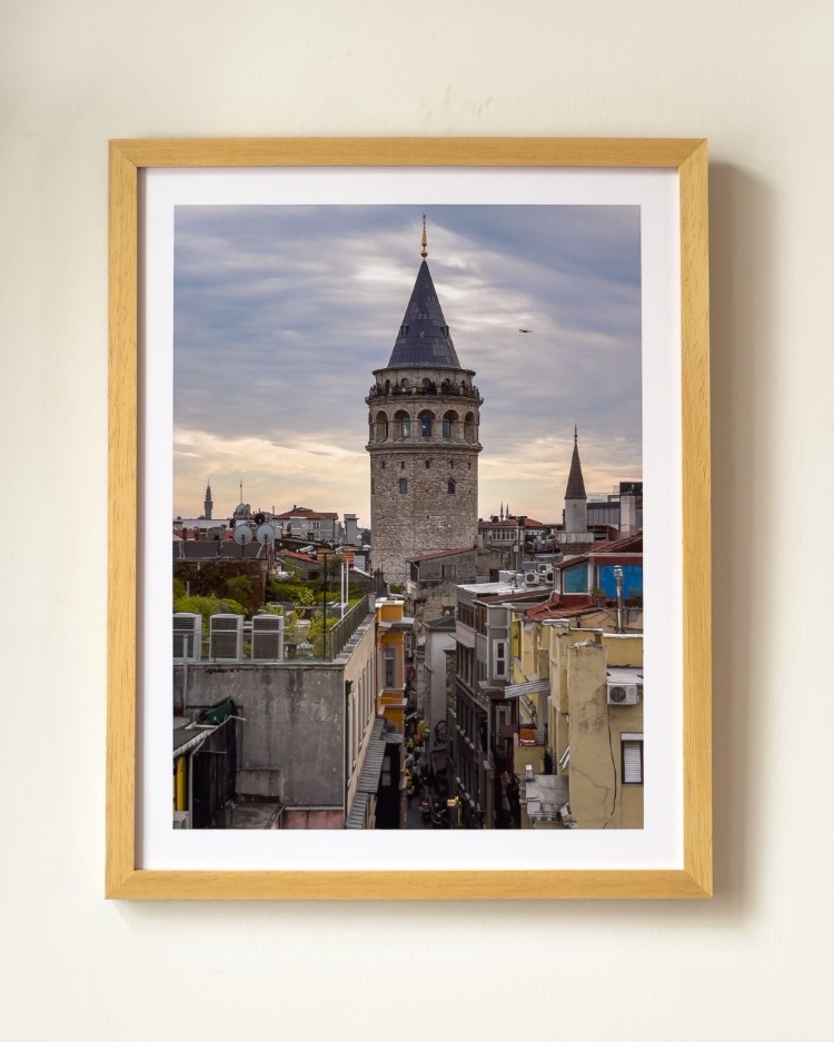 Serdar-ı Ekrem caddesi’nden Galata Kulesi…