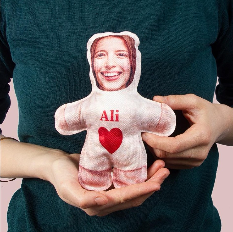 Mini Biz - İsime Özel Fotoğraflı Peluş Oyuncaklar