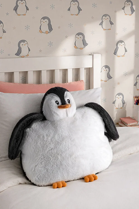 Hem yastık Hem uyku arkadaşı olabilen peluş penguen