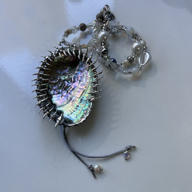 Shell necklace