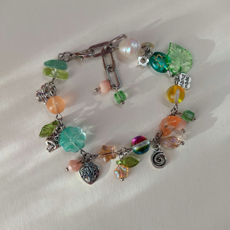 Autumn themed bracelet
