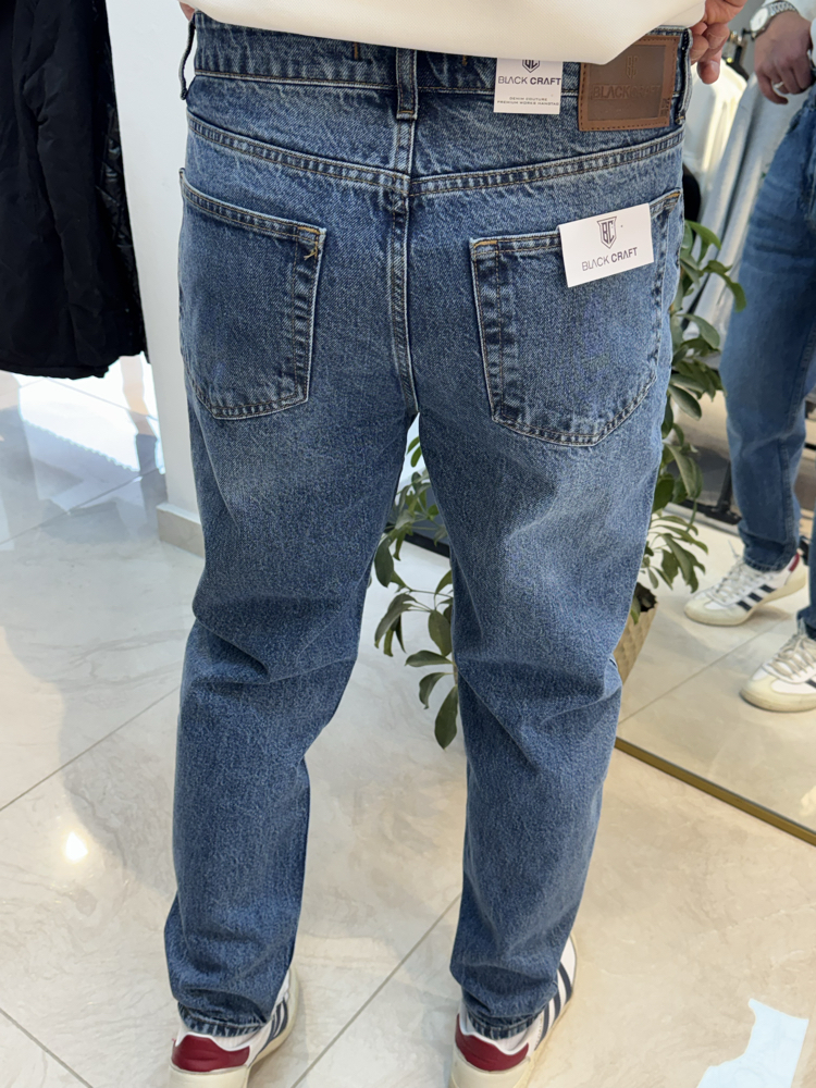 BOYFRIEND JEAN