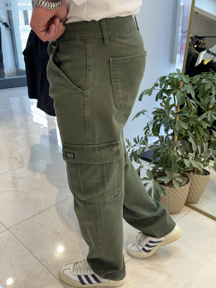 BAGGY GABARDIN