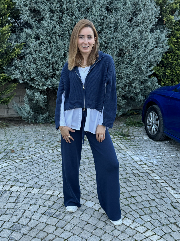 Triko&poplin takım