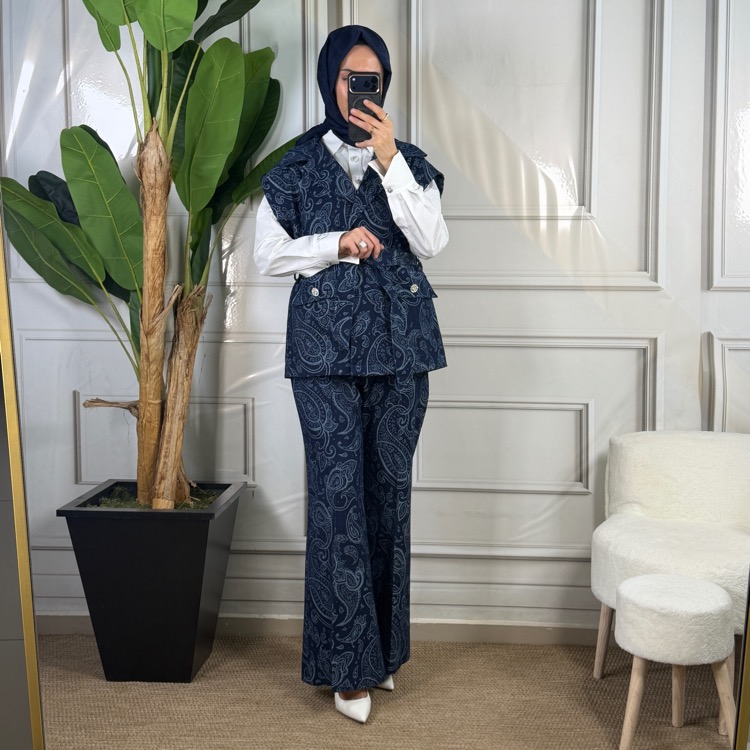 My312 Arkası Taşlı Denim Pantolon